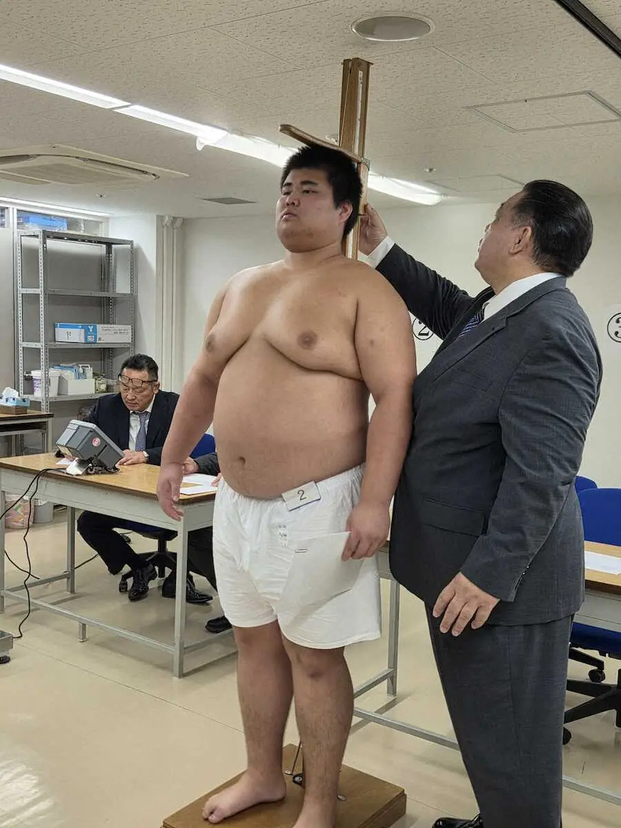 【秋季赛新弟子体检】鸟取城北高中出身的小林梅太：「终于真切感受到大相扑的世界开始了」