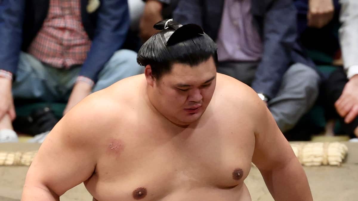 横審が本場所総見、大の里に「自分は横綱だという確信を持ち、千秋楽まで進んでほしい」／秋場所