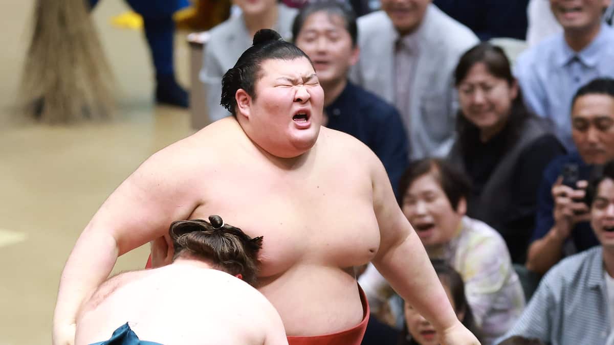 【藤島親方のこの一番】熱海富士は安青錦に意表を突かれたか…調子通りにならぬのも相撲