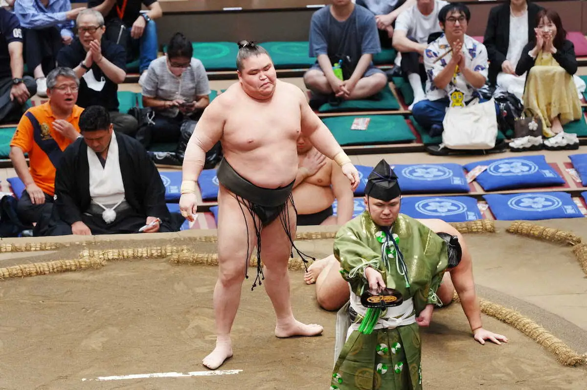快進撃を続ける幕下・旭富士が勝ち越し 所要6場所での最速十両昇進に前進