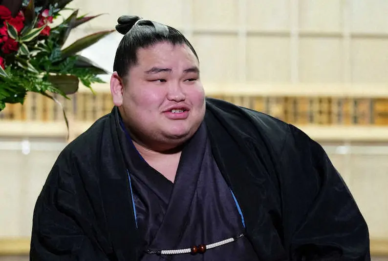 旭富士が史上最速タイ所要6場所で新十両昇進 秋場所前に肋骨骨折も怪物級強さ発揮「目標は横綱」
