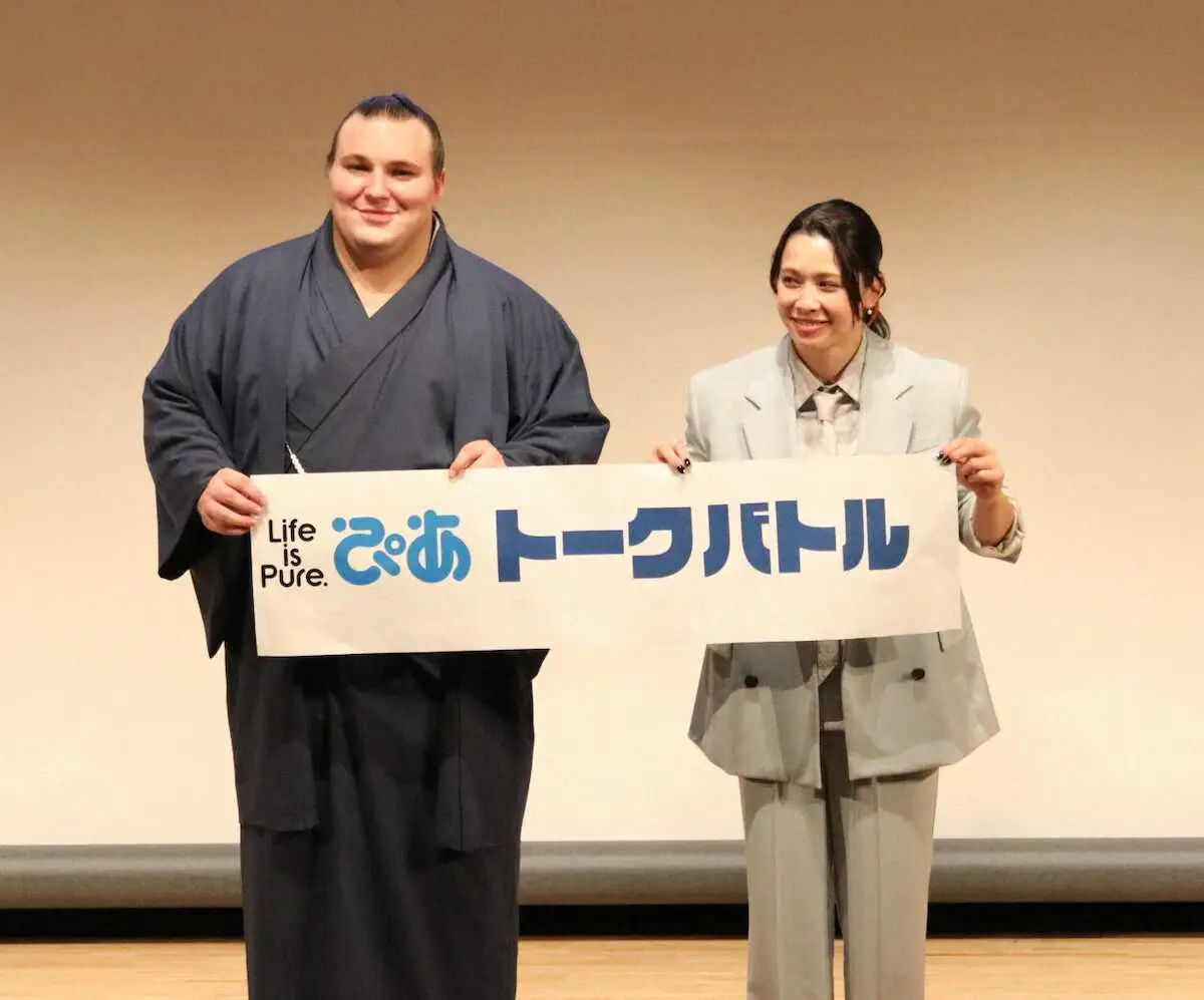 大関・安青錦「来場所はしっかり優勝できるように」 パリ五輪金メダルの出口クリスタさんとトークイベント