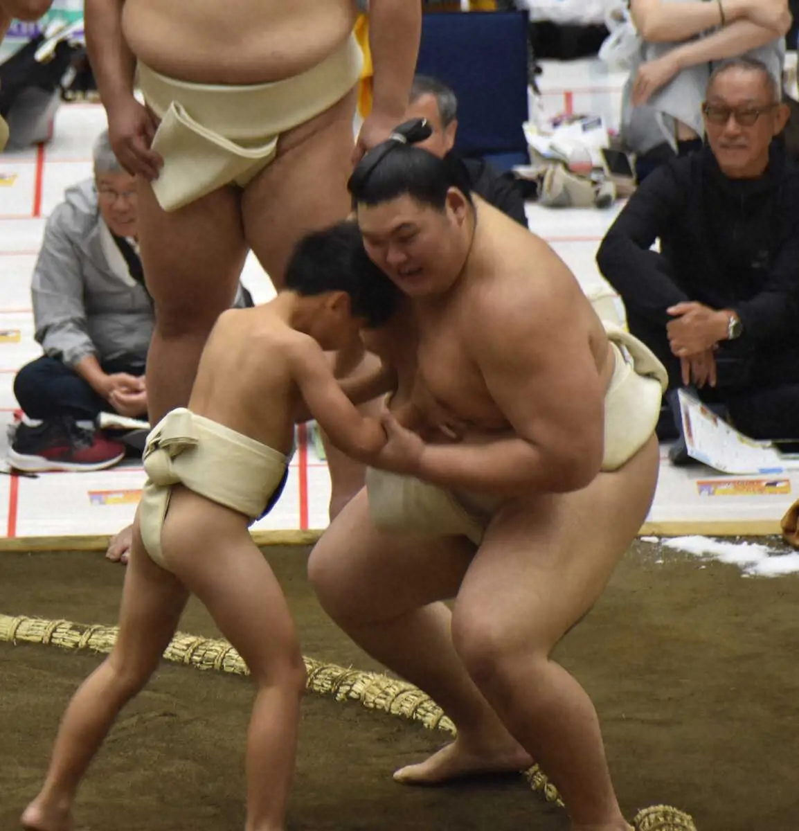 【大相撲金沢巡業】秋場所優勝の大の里が凱旋 5900人に歓迎され「久々に優勝して帰ってきて良かった」