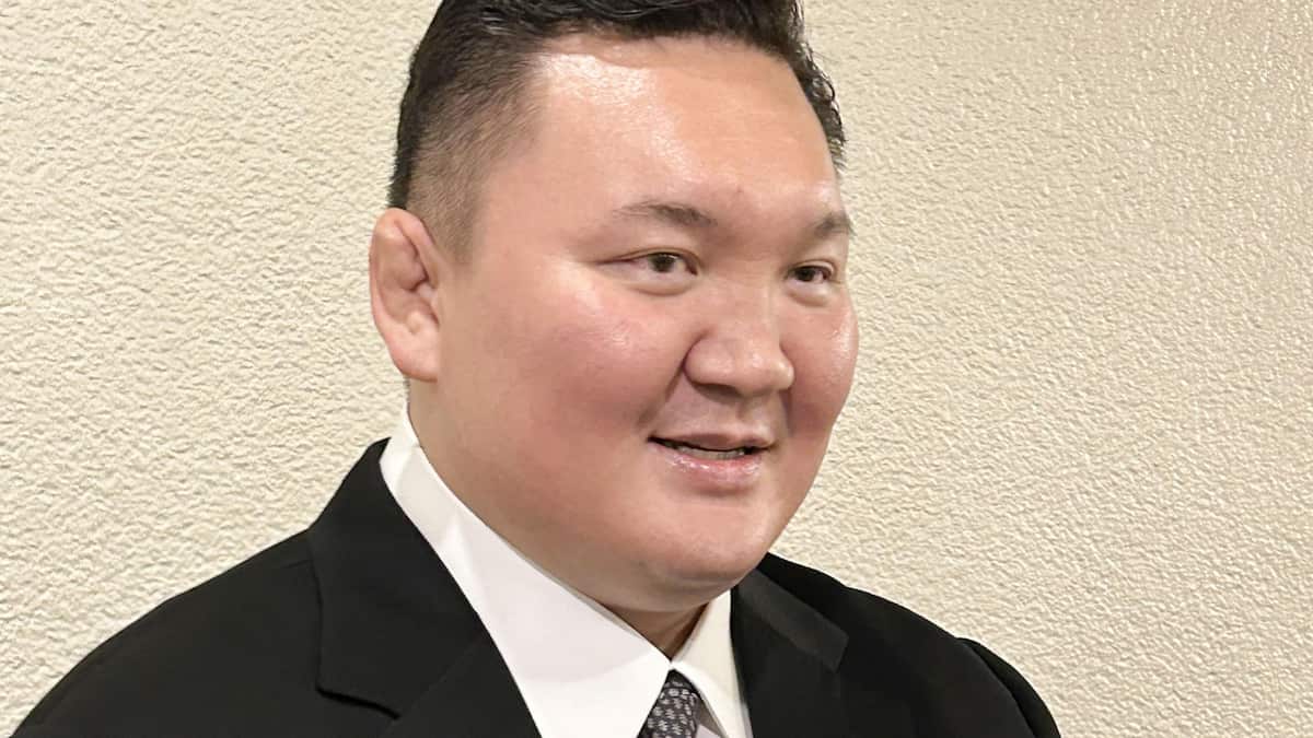 白鵬氏「横綱にならなきゃよかった…」