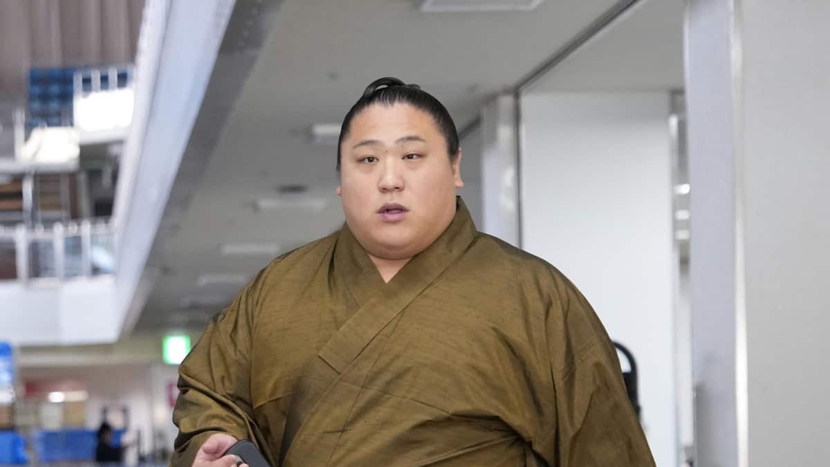 十両転落の若隆景「焦らず」 力士会に出席