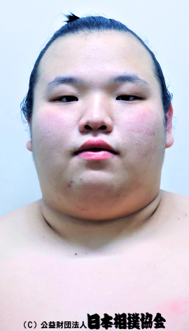 Nihonyanagi Wataru